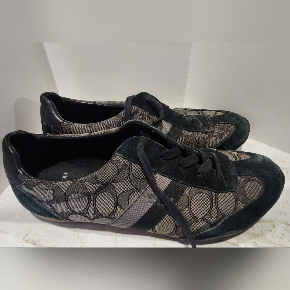 Coach Women's Signature Kelson Sneakers Sz 8.5US 39EU (WELL LOVED)